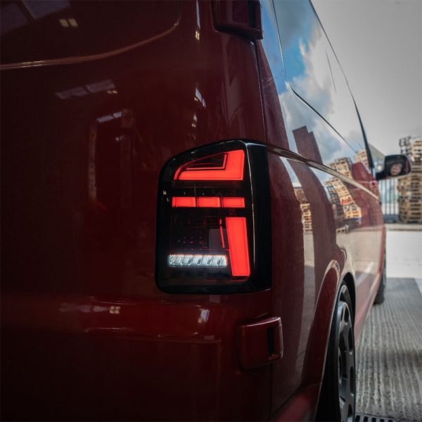 THQ Sequential Barn Door Red Smoke Rear Lights (for VW T6.1)